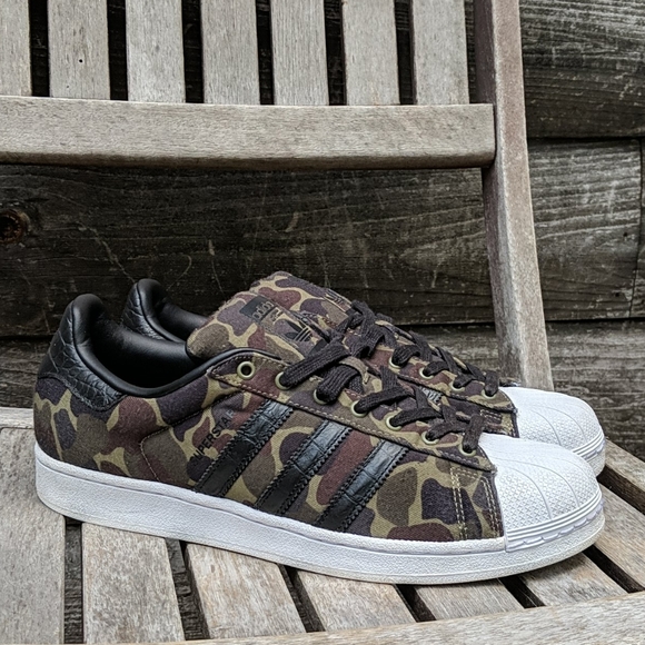 camouflage shell toe adidas